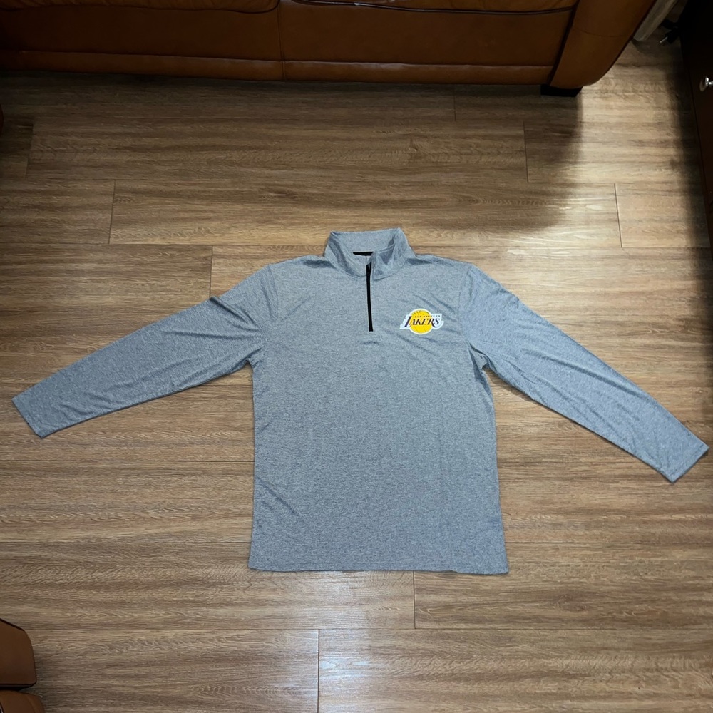 Lakers Pullover Men’s Size Large